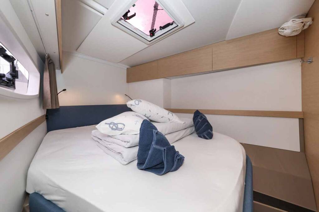 Fountaine Pajot Astrea 42 Alchiba