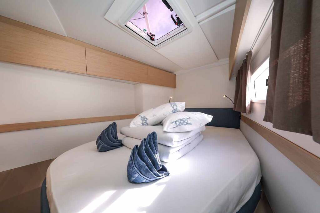 Fountaine Pajot Astrea 42 Alchiba