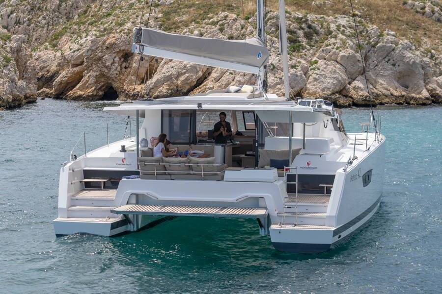 Fountaine Pajot Astrea 42 Sirius 1