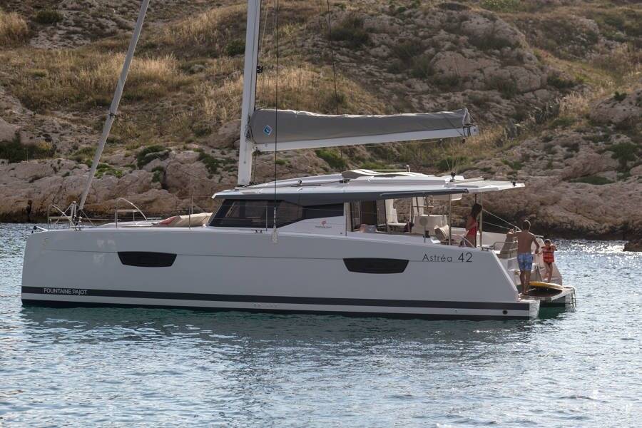 Fountaine Pajot Astrea 42 Sirius 1