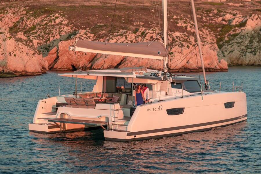 Fountaine Pajot Astrea 42 Sirius 1