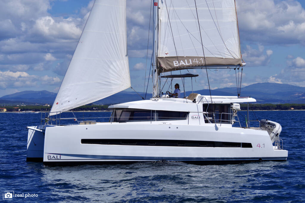 Fountaine Pajot Astrea 42 Amapola