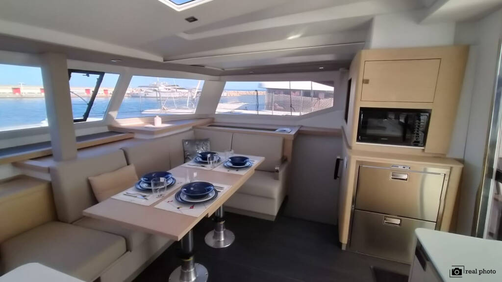 Fountaine Pajot Astrea 42 Amapola