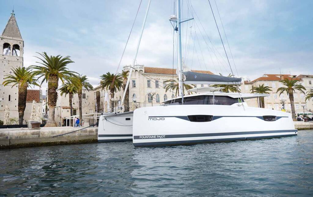 Fountaine Pajot Astrea 42 Mojo