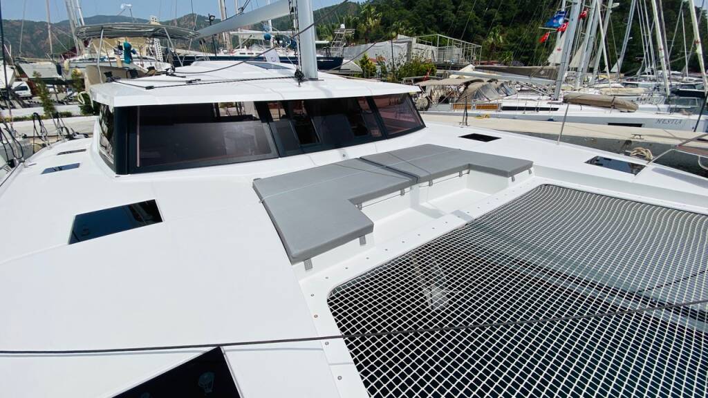 Fountaine Pajot Astrea 42 Capella 1