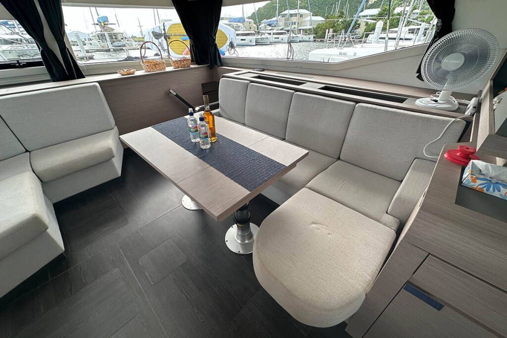 Fountaine Pajot Aura 51 Endless Summer