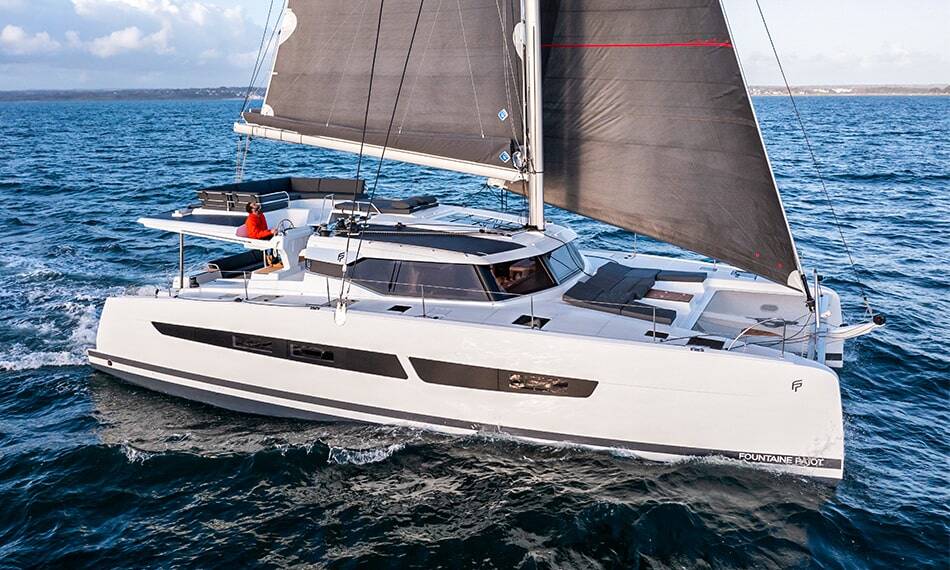 Fountaine Pajot Aura 51 Breezer