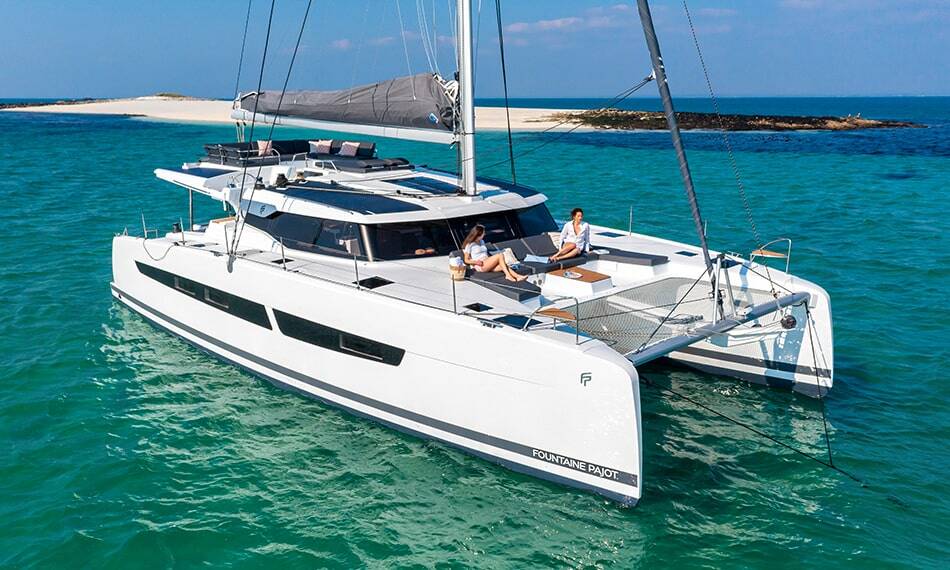 Fountaine Pajot Aura 51 Breezer