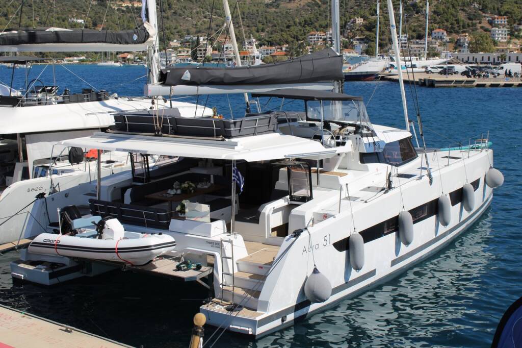 Fountaine Pajot Aura 51 Three Dee