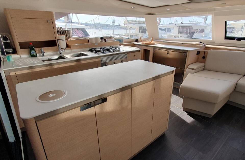 Fountaine Pajot Aura 51 Princess