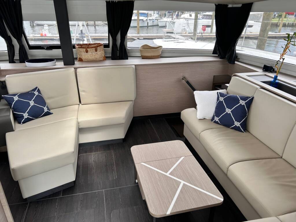 Fountaine Pajot Aura 51 DarLaJ