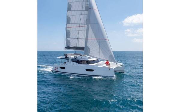 Fountaine Pajot Elba 45 SMART ELECTRIC PANSY