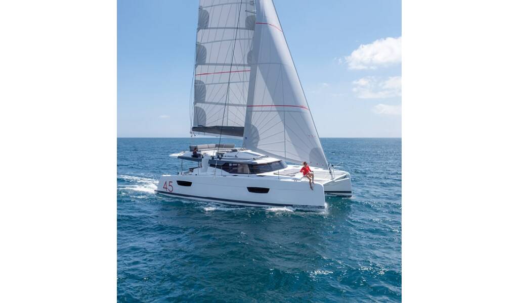 Fountaine Pajot Elba 45 SMART ELECTRIC PANSY