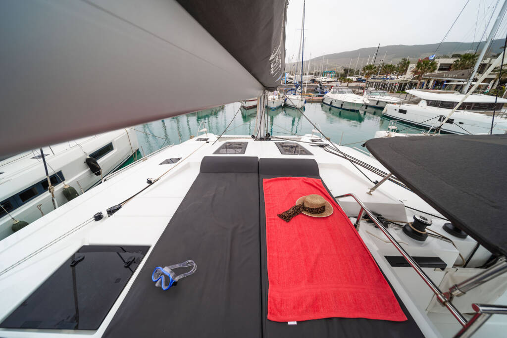 Fountaine Pajot Elba 45 Night Breeze