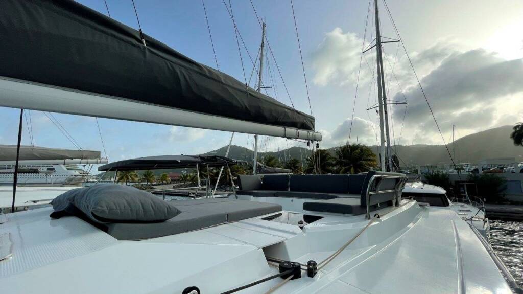 Fountaine Pajot Elba 45 Ogibni