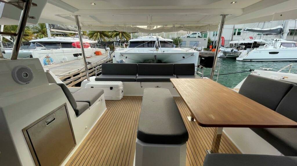 Fountaine Pajot Elba 45 Ogibni