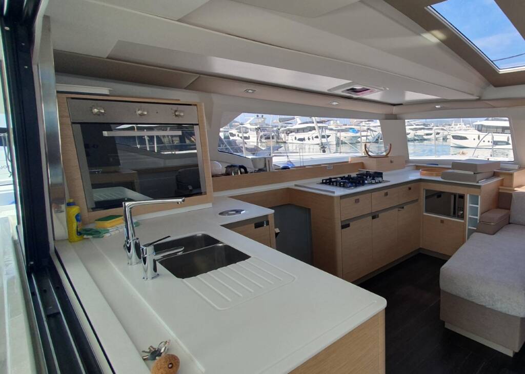 Fountaine Pajot Elba 45 Adria Blue