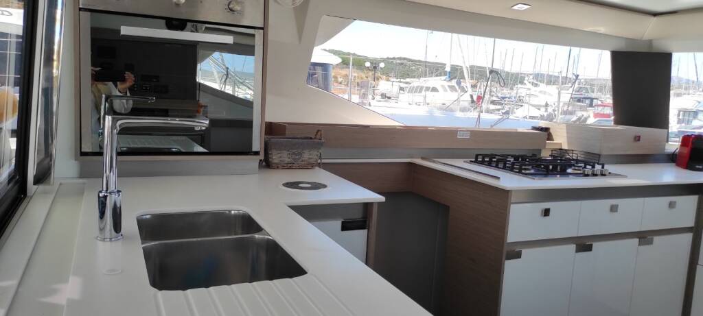 Fountaine Pajot Elba 45 Kon-tiki