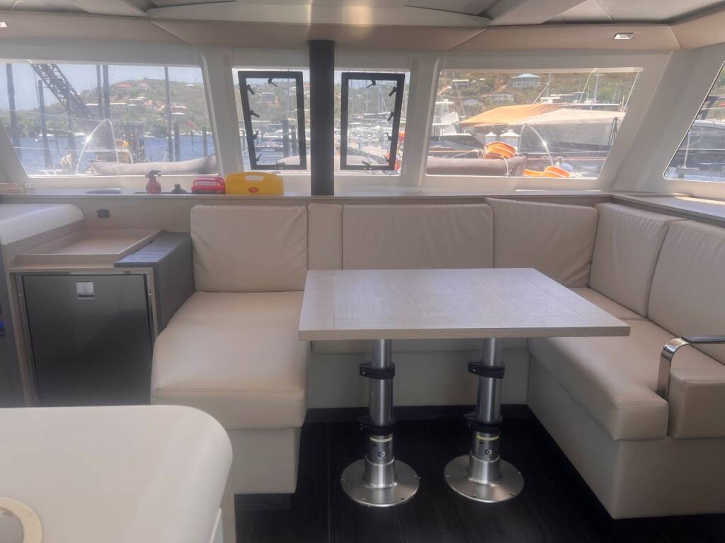 Fountaine Pajot Isla 40 QUARDA JEEPI