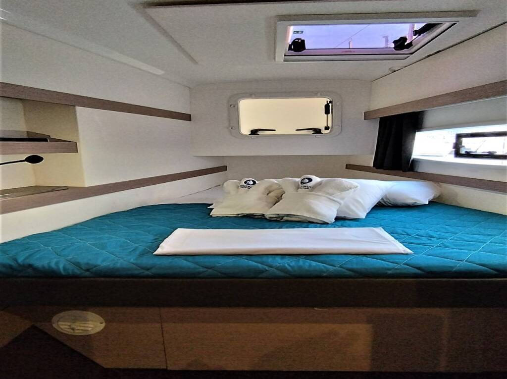 Fountaine Pajot Isla 40 Joy