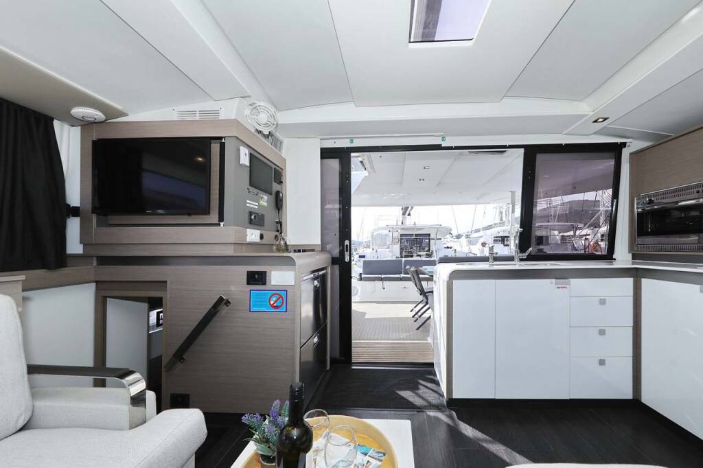 Fountaine Pajot Isla 40 Chilli