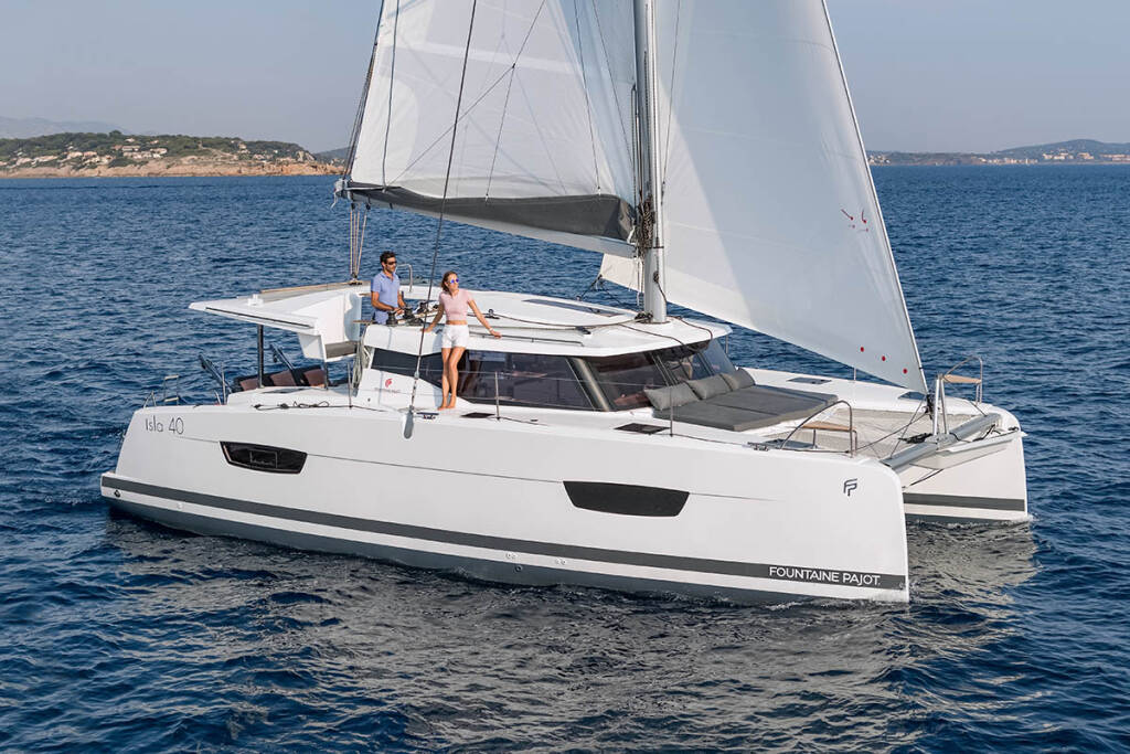 Fountaine Pajot Isla 40 Monkey Puppy