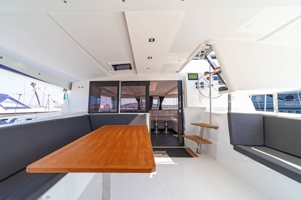 Fountaine Pajot Isla 40 Prodigy