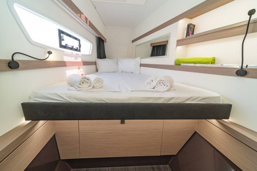 Fountaine Pajot Isla 40 Aifos