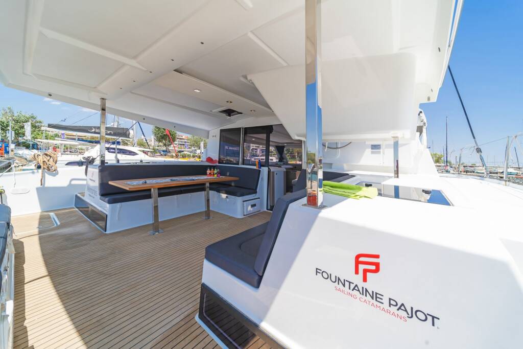 Fountaine Pajot Isla 40 Aifos