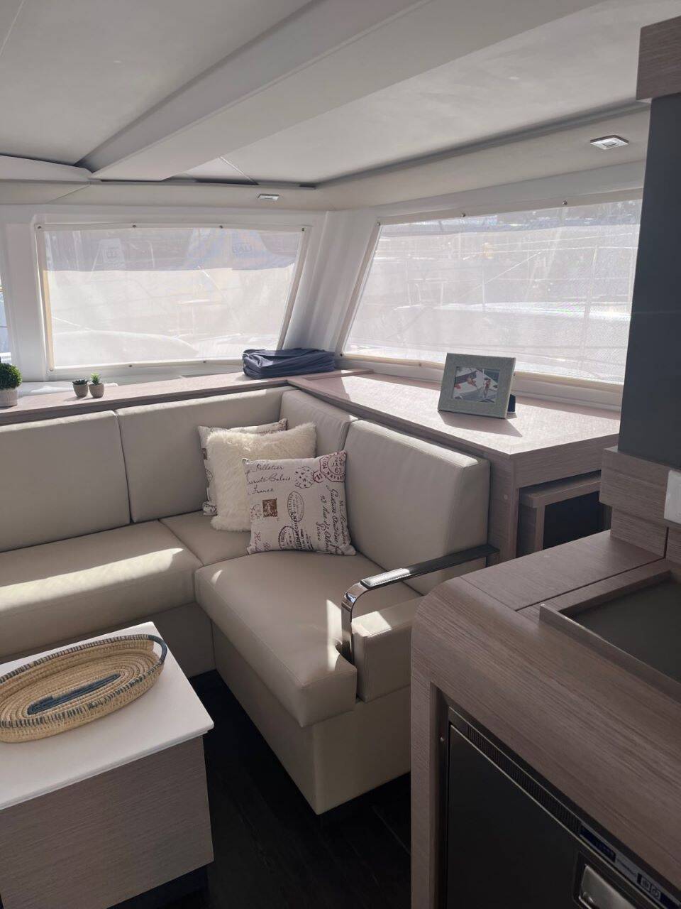 Fountaine Pajot Isla 40 Scarlet Ibis