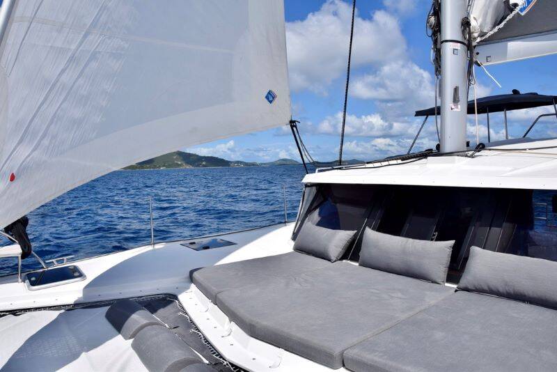 Fountaine Pajot Isla 40 Firefly