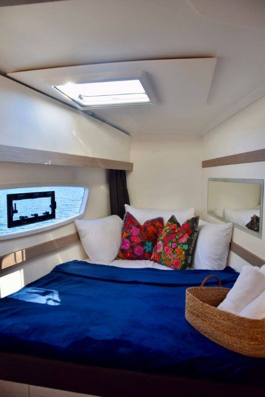 Fountaine Pajot Isla 40 Firefly