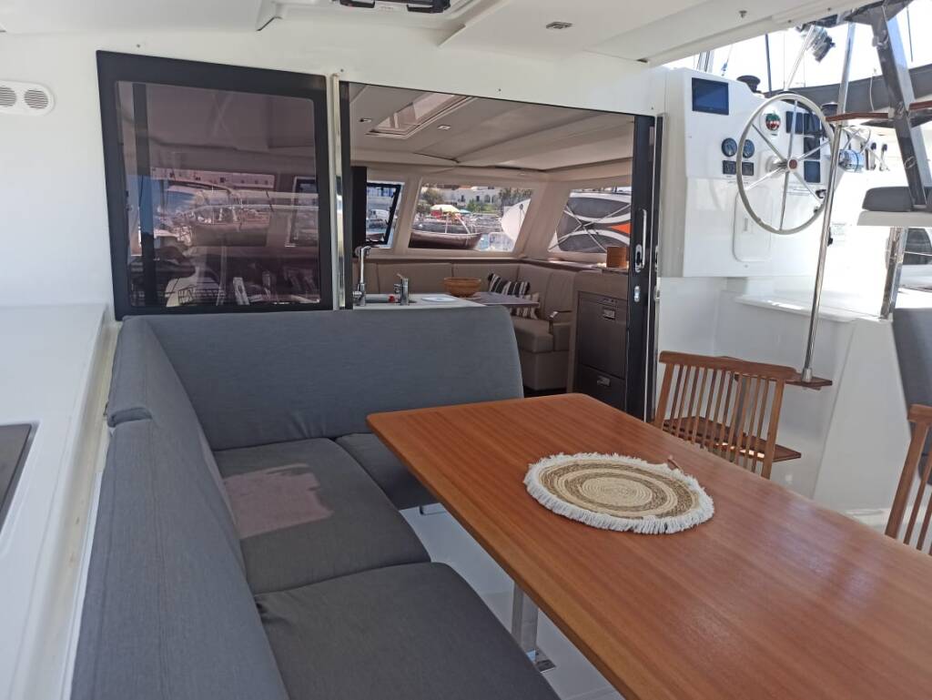 Fountaine Pajot Isla 40 Almiriki