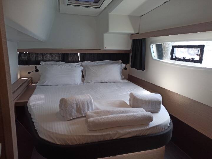 Fountaine Pajot Isla 40 Almiriki