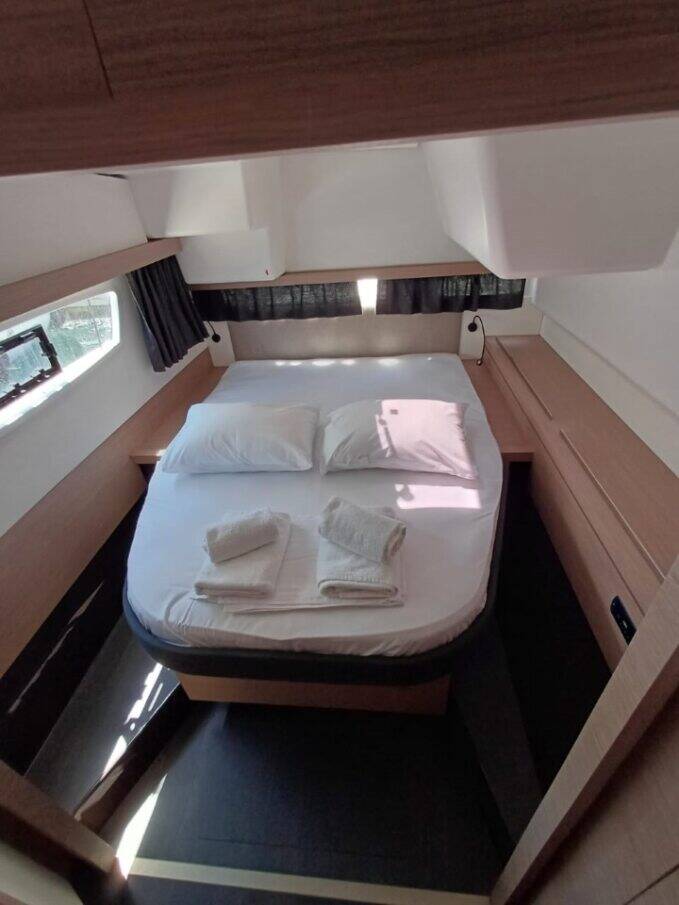 Fountaine Pajot Isla 40 My Tim