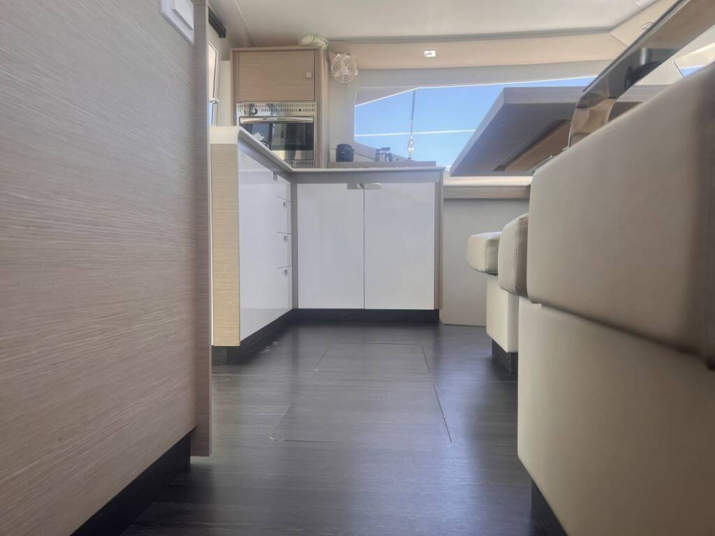 Fountaine Pajot Isla 40 CALICO