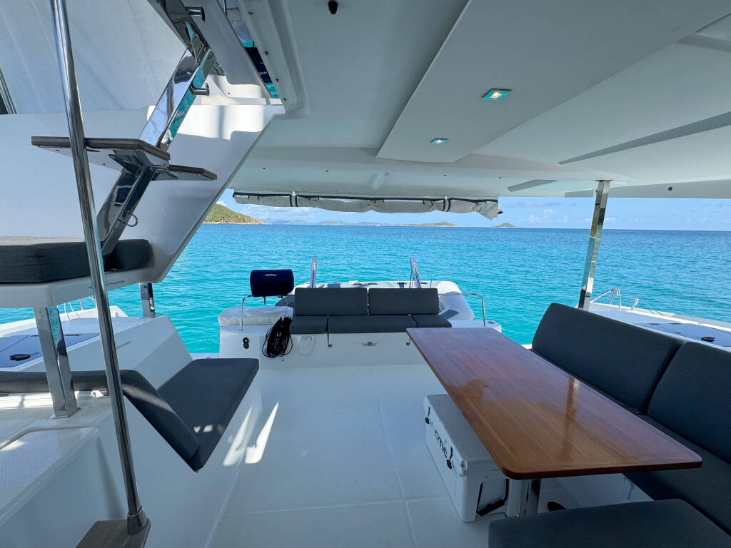 Fountaine Pajot Isla 40 Déjà Vu