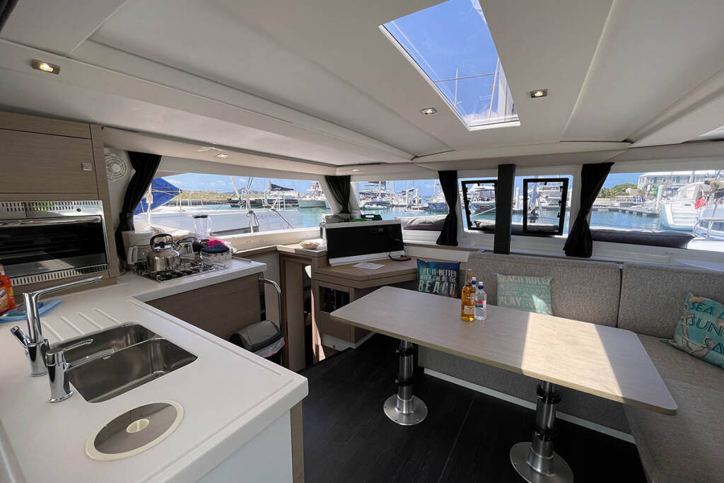 Fountaine Pajot Lucia 40 Jaxnjoe com