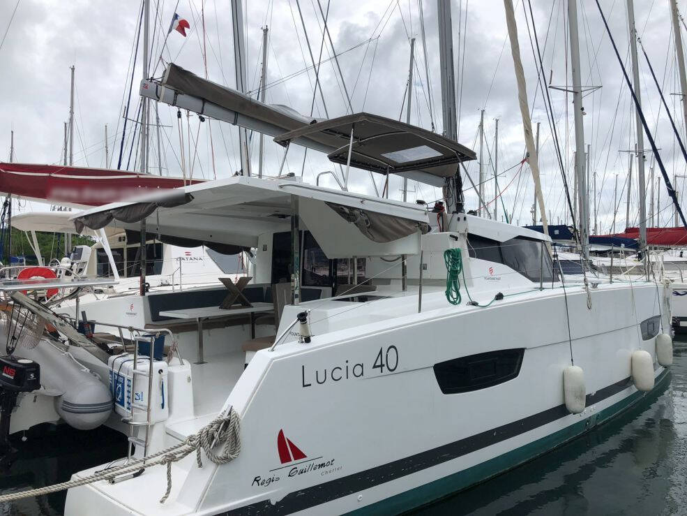 Fountaine Pajot Lucia 40 FLAMBOYANT 