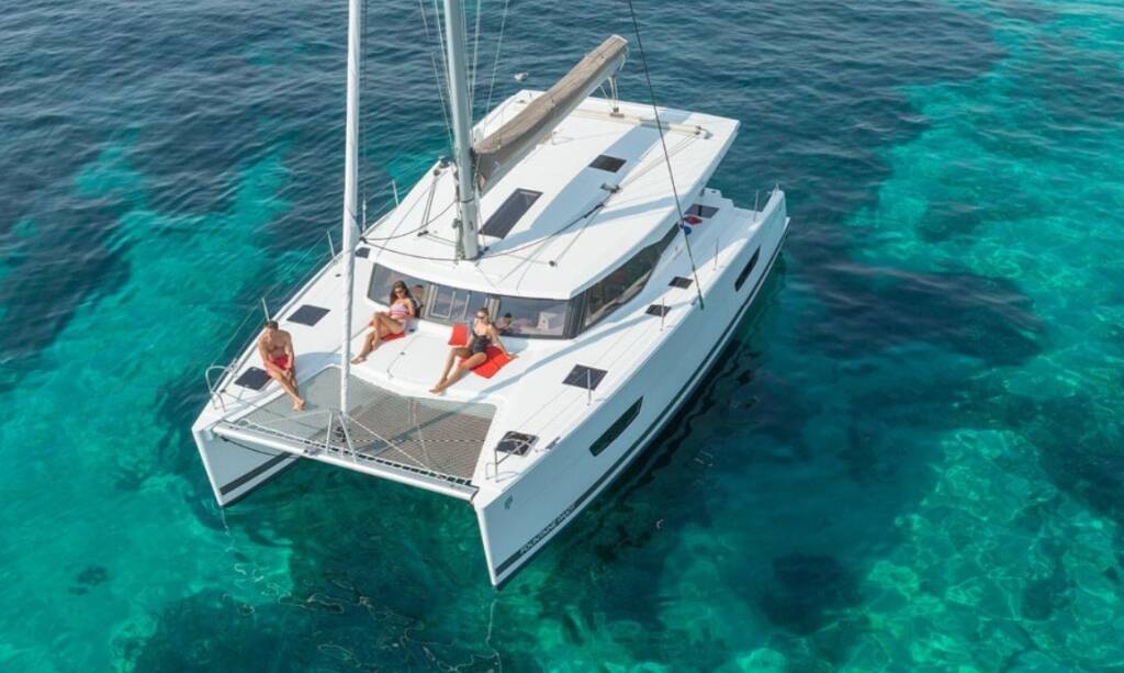 Fountaine Pajot Lucia 40 HYLIA 