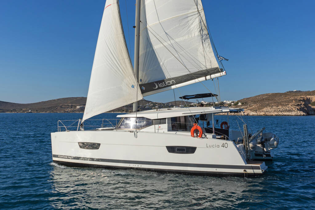 Fountaine Pajot Lucia 40 E.S. II