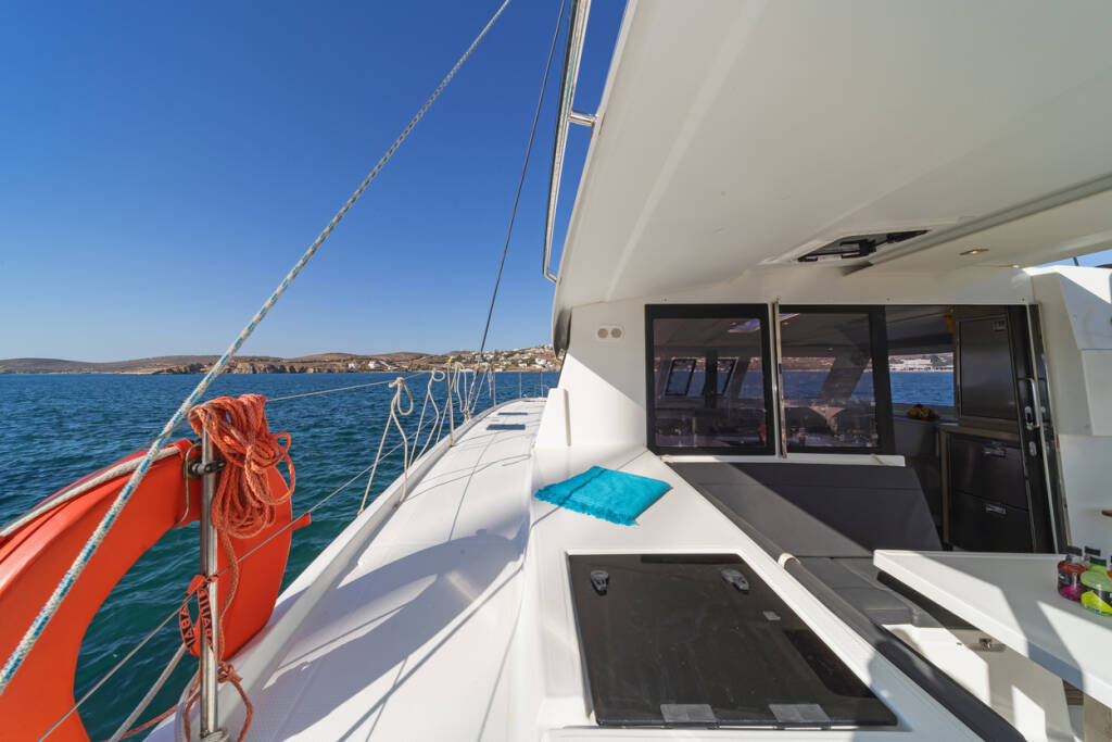 Fountaine Pajot Lucia 40 E.S. II