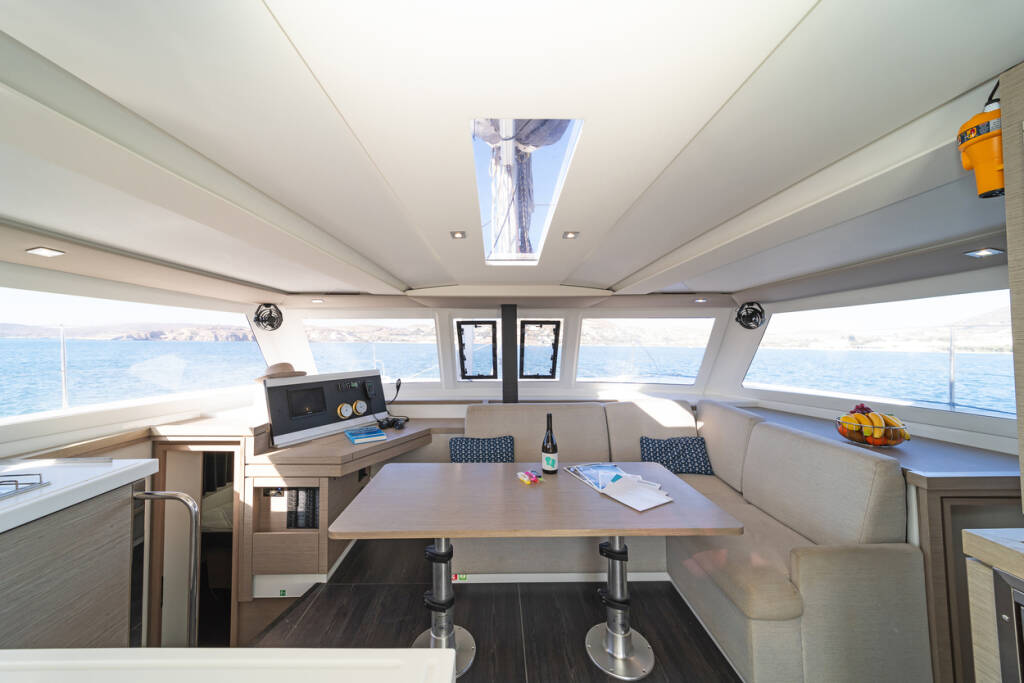 Fountaine Pajot Lucia 40 E.S. II