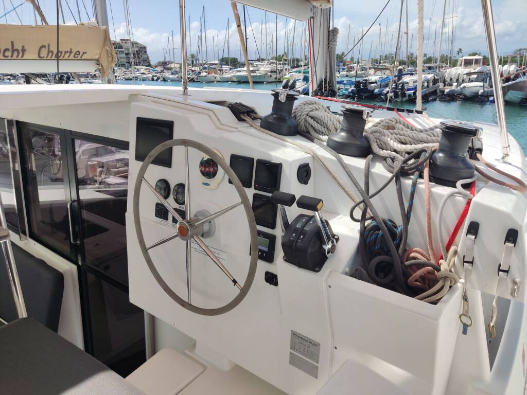 Fountaine Pajot Lucia 40 SALAKO II