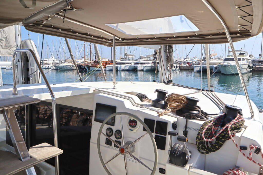 Fountaine Pajot Lucia 40 ECONOMY