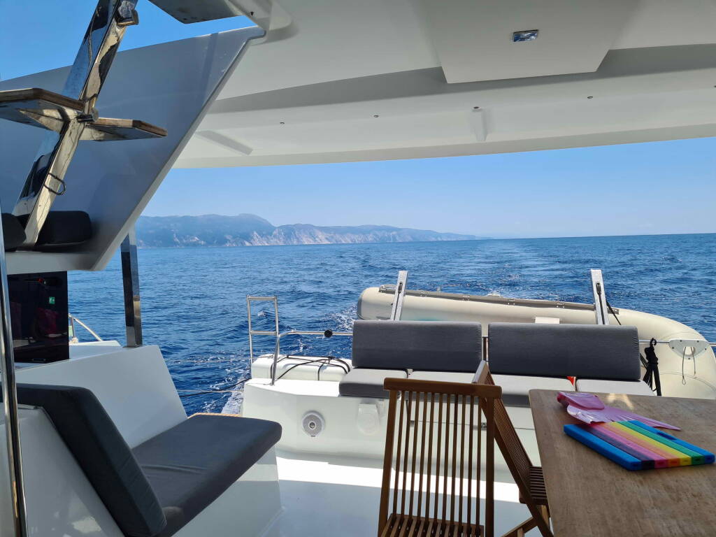 Fountaine Pajot Lucia 40 CLASS