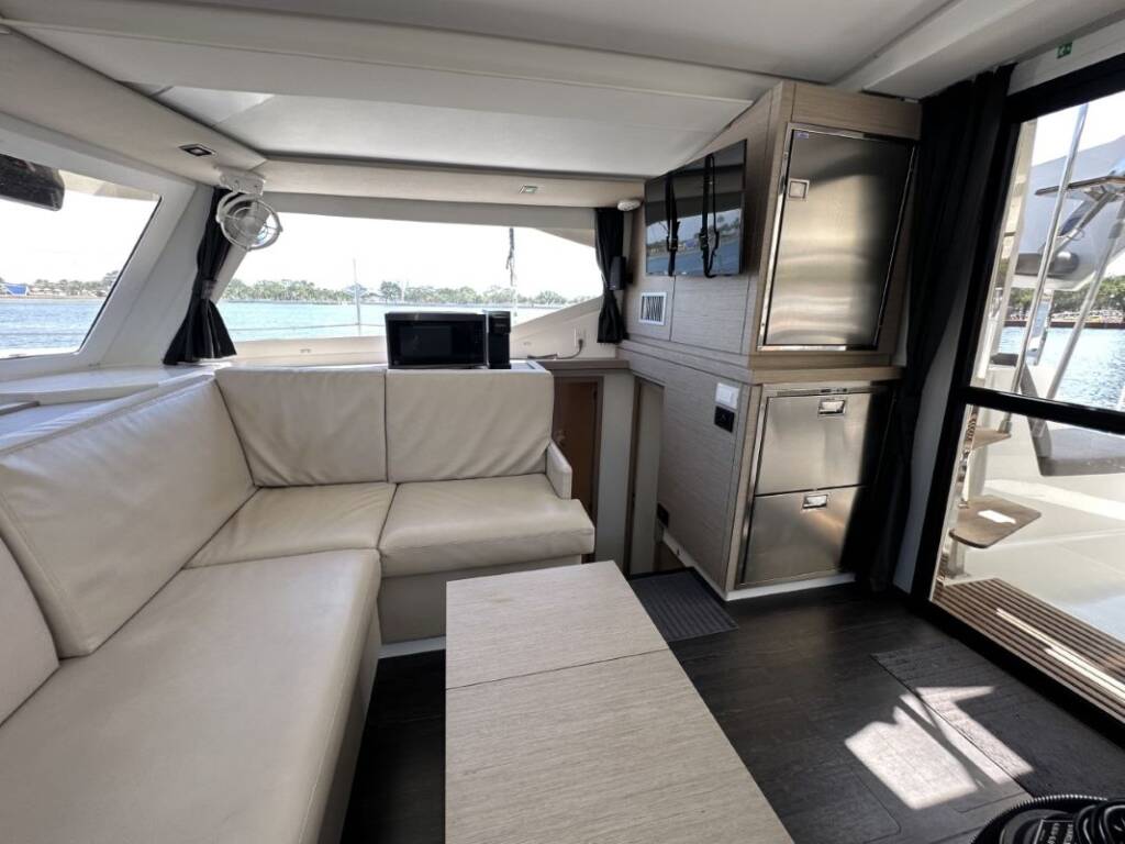 Fountaine Pajot Lucia 40 Oasis