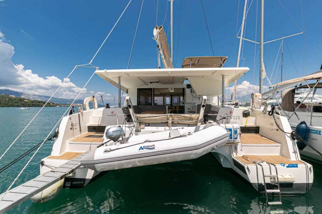 Fountaine Pajot Lucia 40 Servus