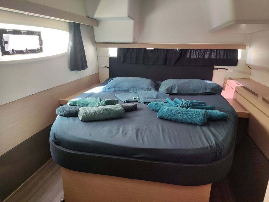 Fountaine Pajot Lucia 40 GINGER