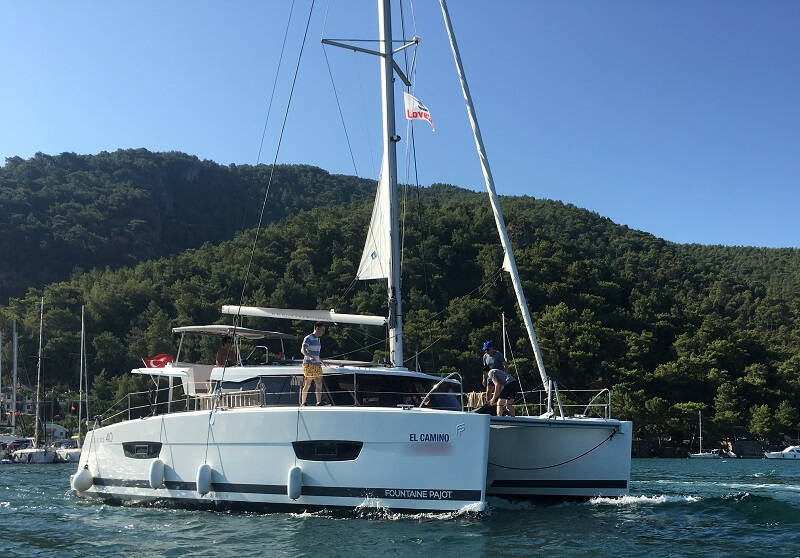 Fountaine Pajot Lucia 40 El Camino